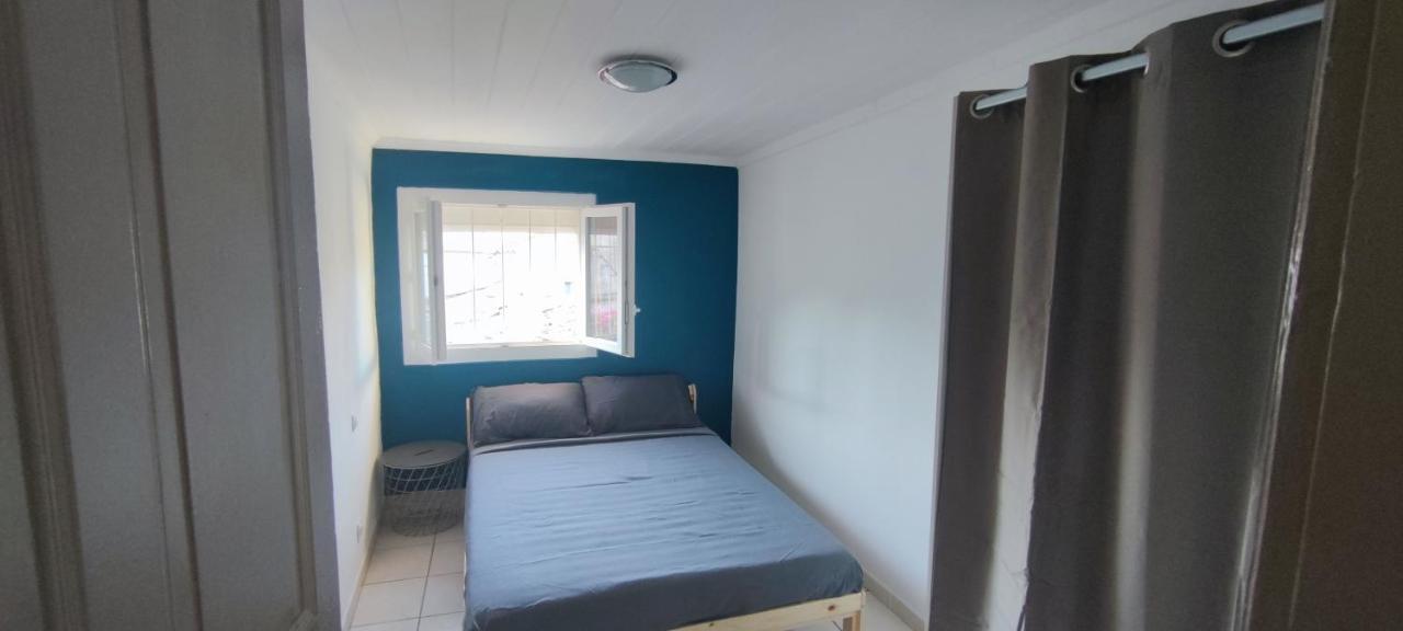 Appartement 45 M² Proche Du Centre Ville 吕内尔 外观 照片
