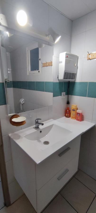 Appartement 45 M² Proche Du Centre Ville 吕内尔 外观 照片